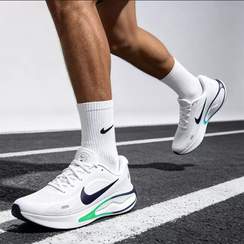 รองเท้าผู้ชาย Nike รุ่น JOURNE - Nike Shoes Air Max 270 บทวิจารณ์และราคา